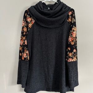 Long Sleeve Floral Raglan Style Cowl Neck Grey, black w orange flowers
